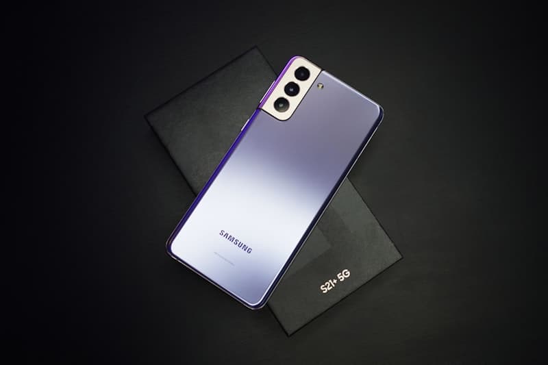 Modern tablet and smartphone devices