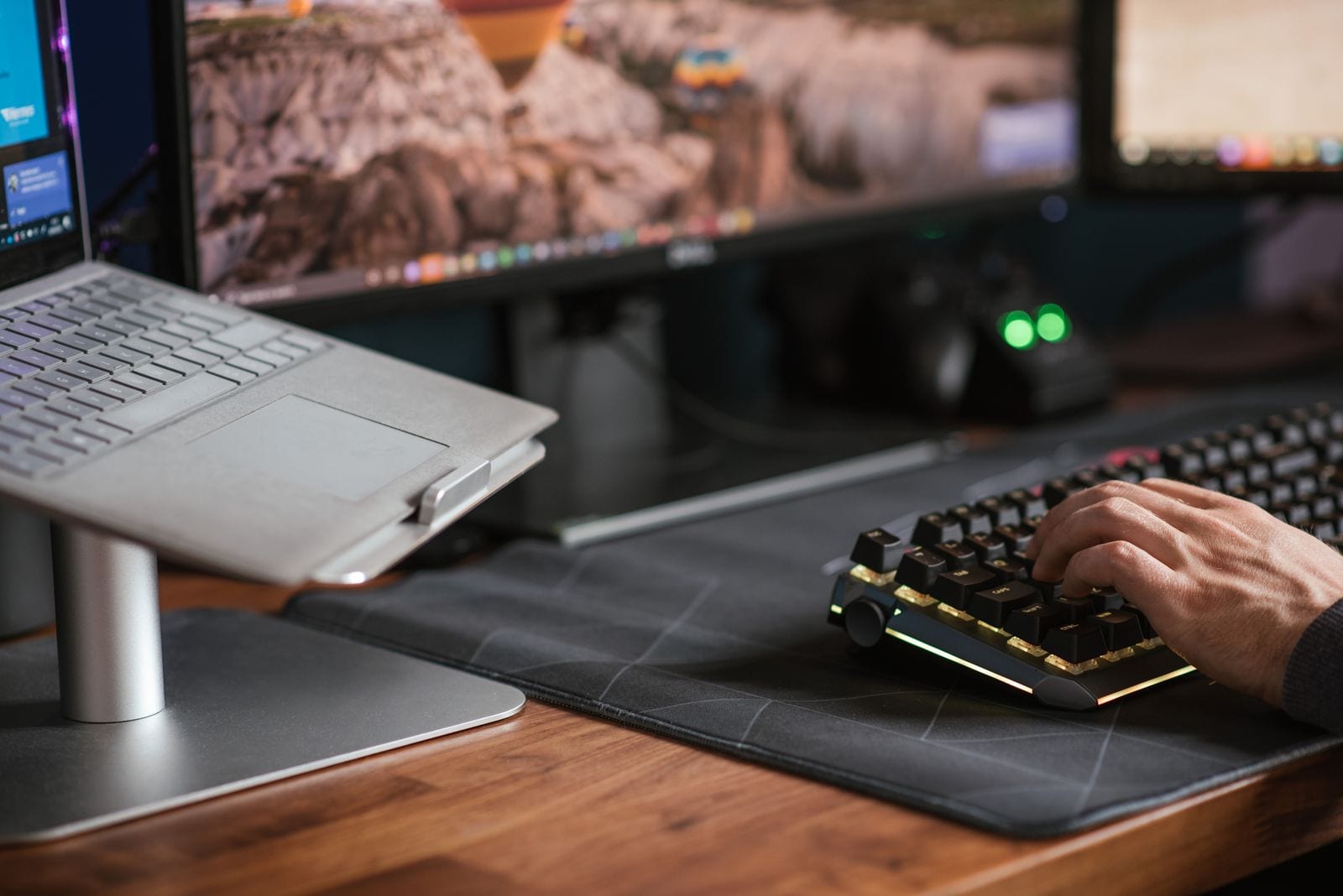 Monitor with keyboard
